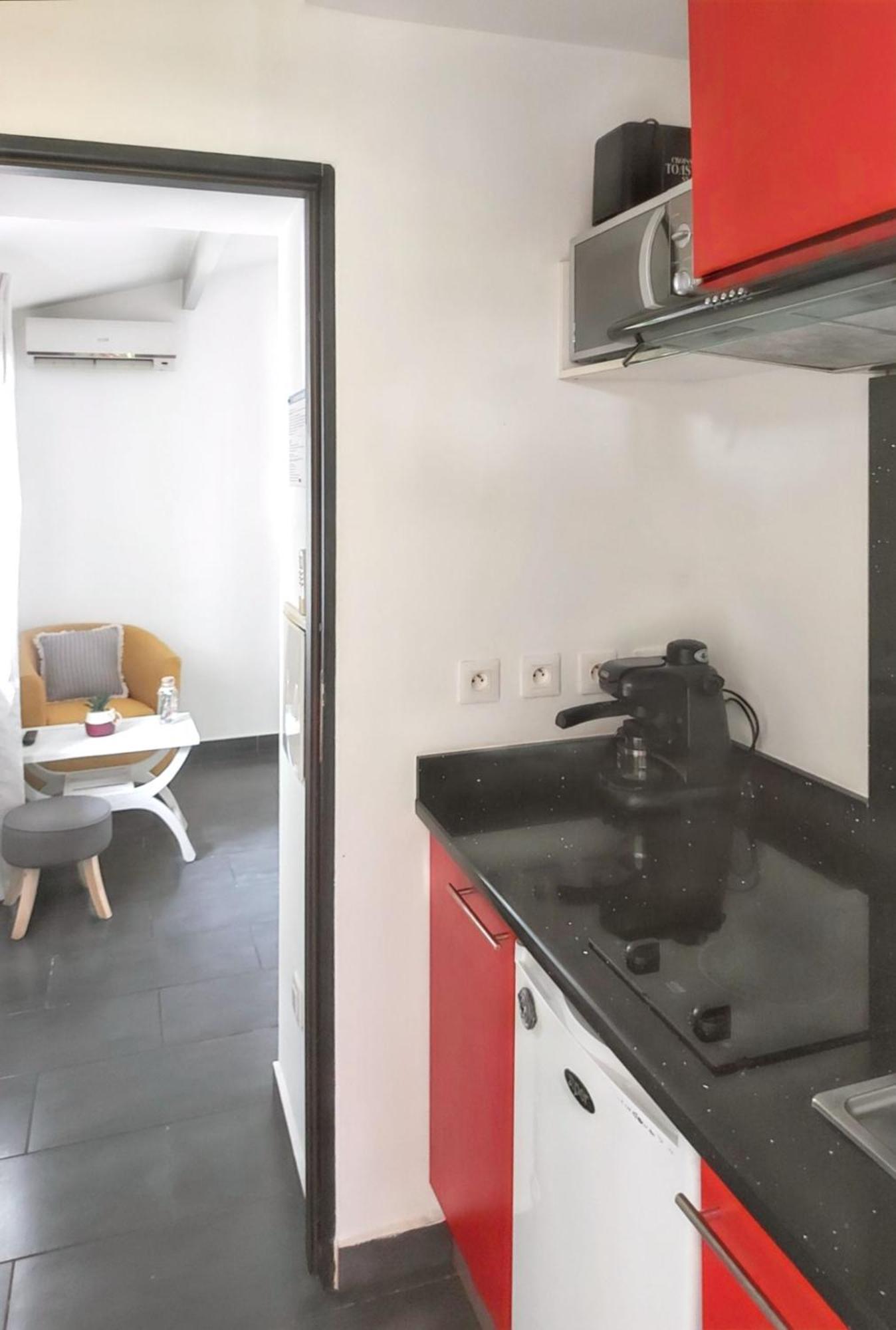 Maison d'une chambre avec piscine partagee jardin amenage et wifi a Ravine des Cabris a 7 km de la plage Extérieur photo